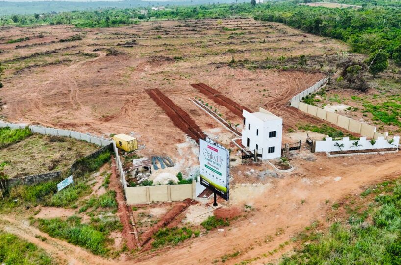 Land for Sale in Mowe with installment